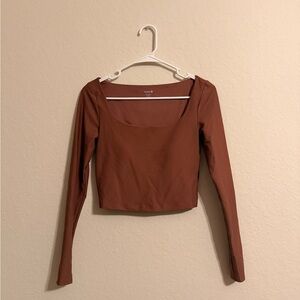Old Navy Activewear Brown Long Sleeve Crop Top